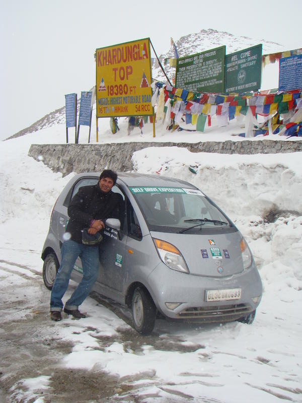 Nano at Khardungla - 18380 ft- Highest Motorable Road