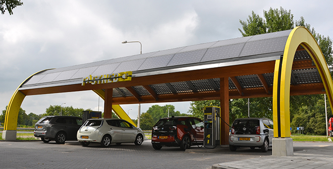 EV Charging Station on Highways